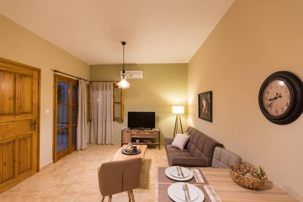 Kamaraki-Apartments Rethymno  Екстер'єр фото